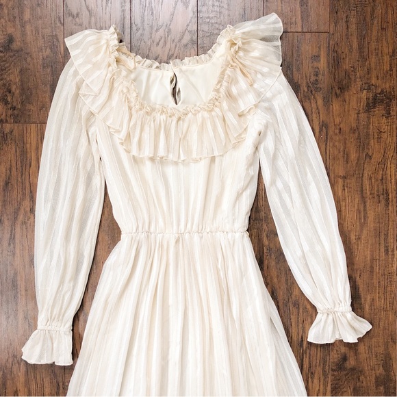 SOLD vintage • 70s cream maxi dress striped boho peasant fairy coquette bride - Picture 4 of 13